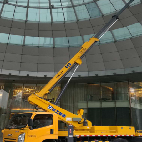 兰山附近高空作业车租赁｜安全设备租赁｜高空安装|工程定制化方案｜亿立达设备租赁